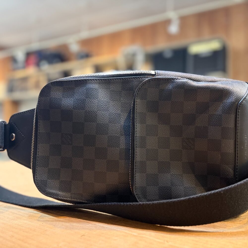 Louis Vuitton Avenue Sling Bag Damier Graphite